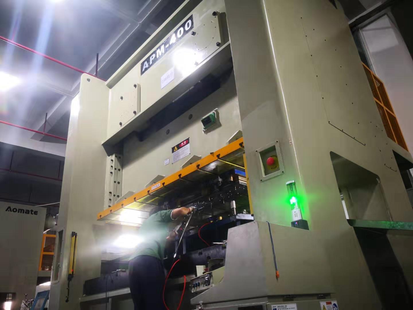 90313a40e710bfd7e121c30431d03b6 90313a40e710bfd7e121c30431d03b6