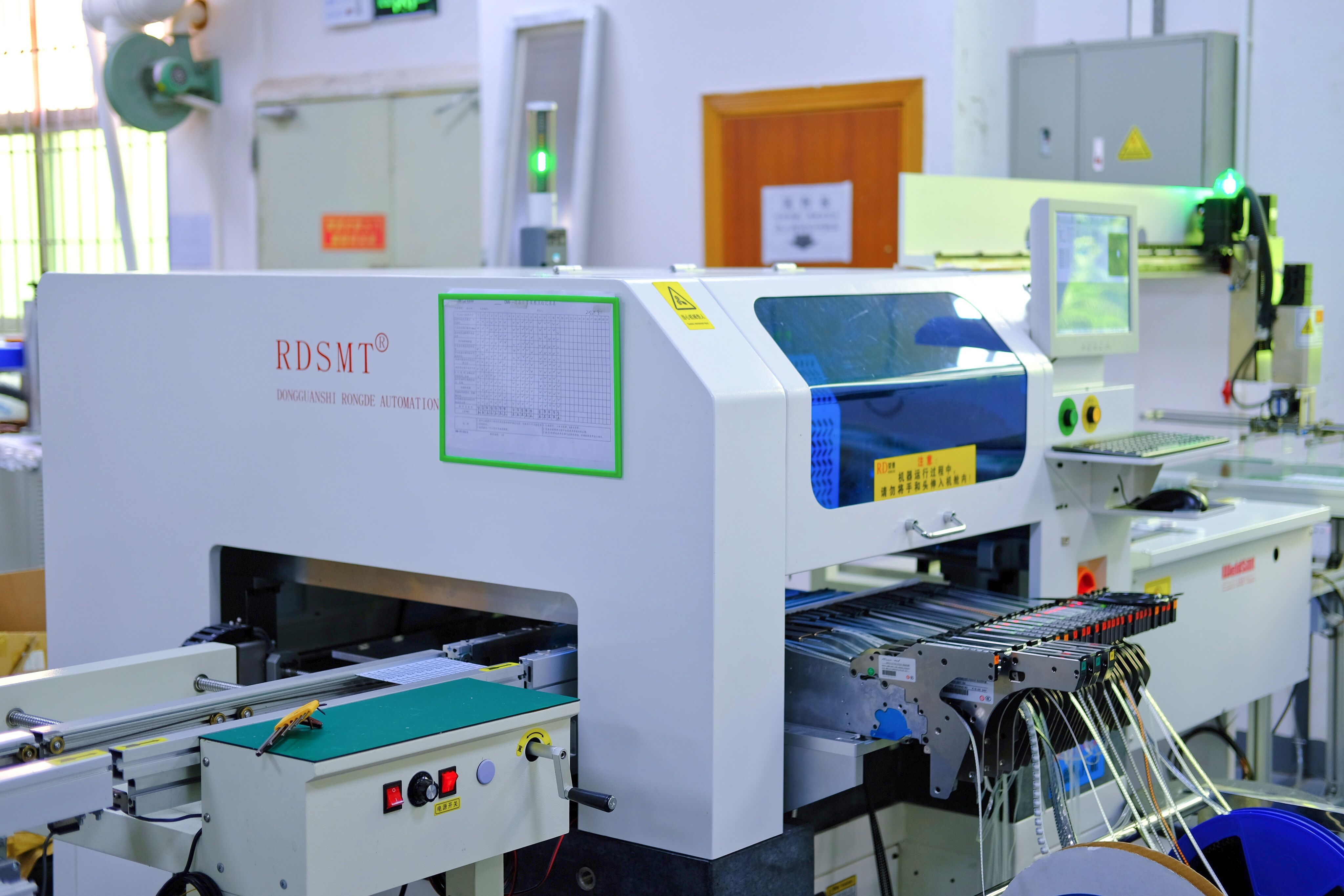 歐恩貼片機 歐恩貼片機